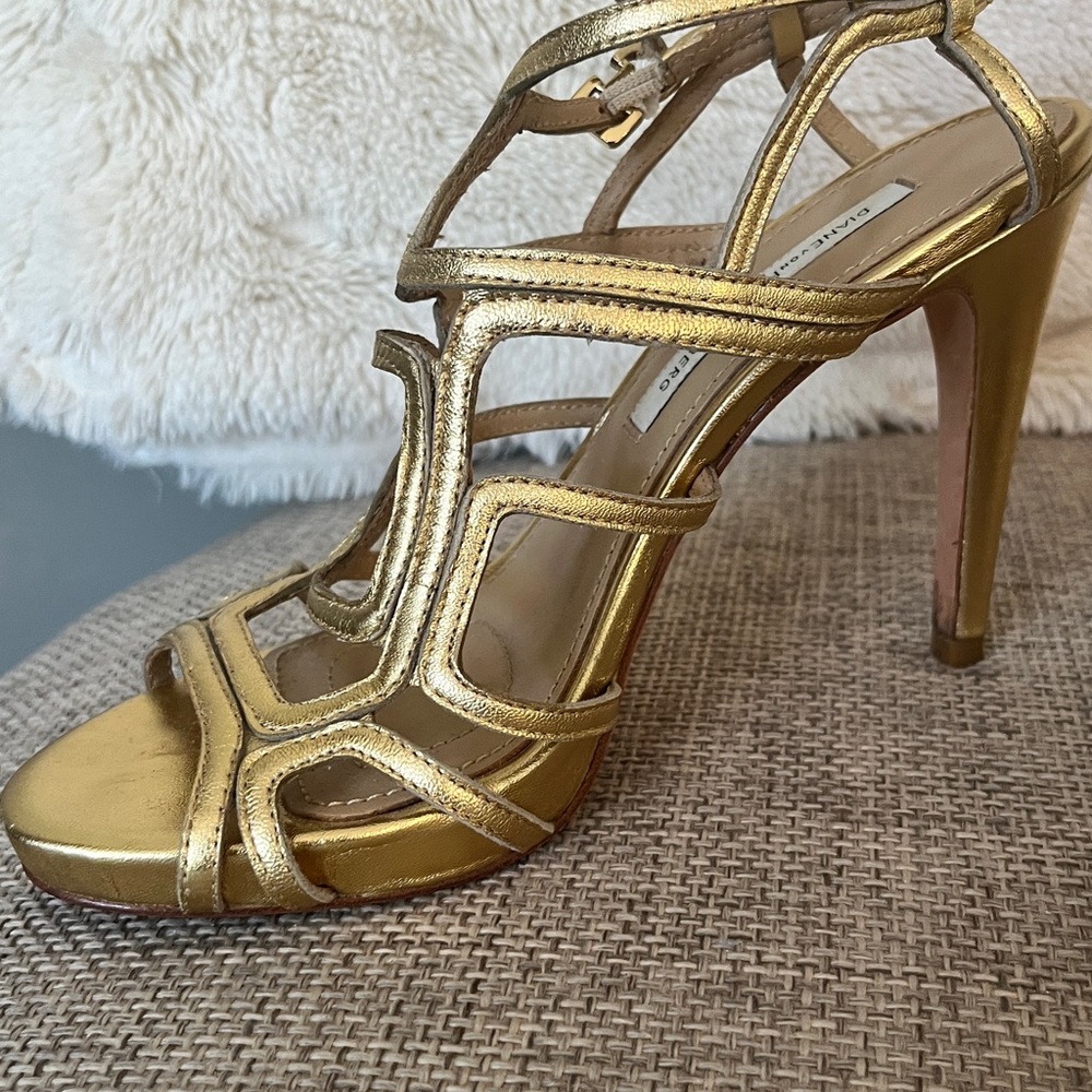 Diane Von Furstenberg Gold Geometric Sandals